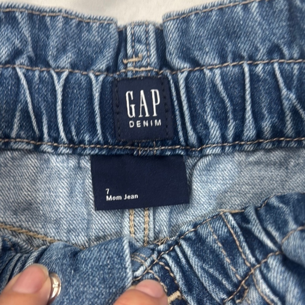 GAP Girls Blue jeans bundle of 2 Flare distressed and mons jeans size 7-8 - Picture 3 of 5